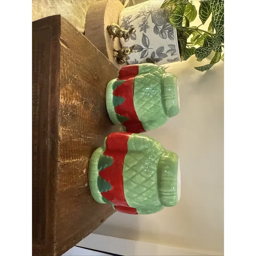 Christmas Holiday Salt and‎ Pepper Shaker Set - Snowman and Santa Ugly Christmas